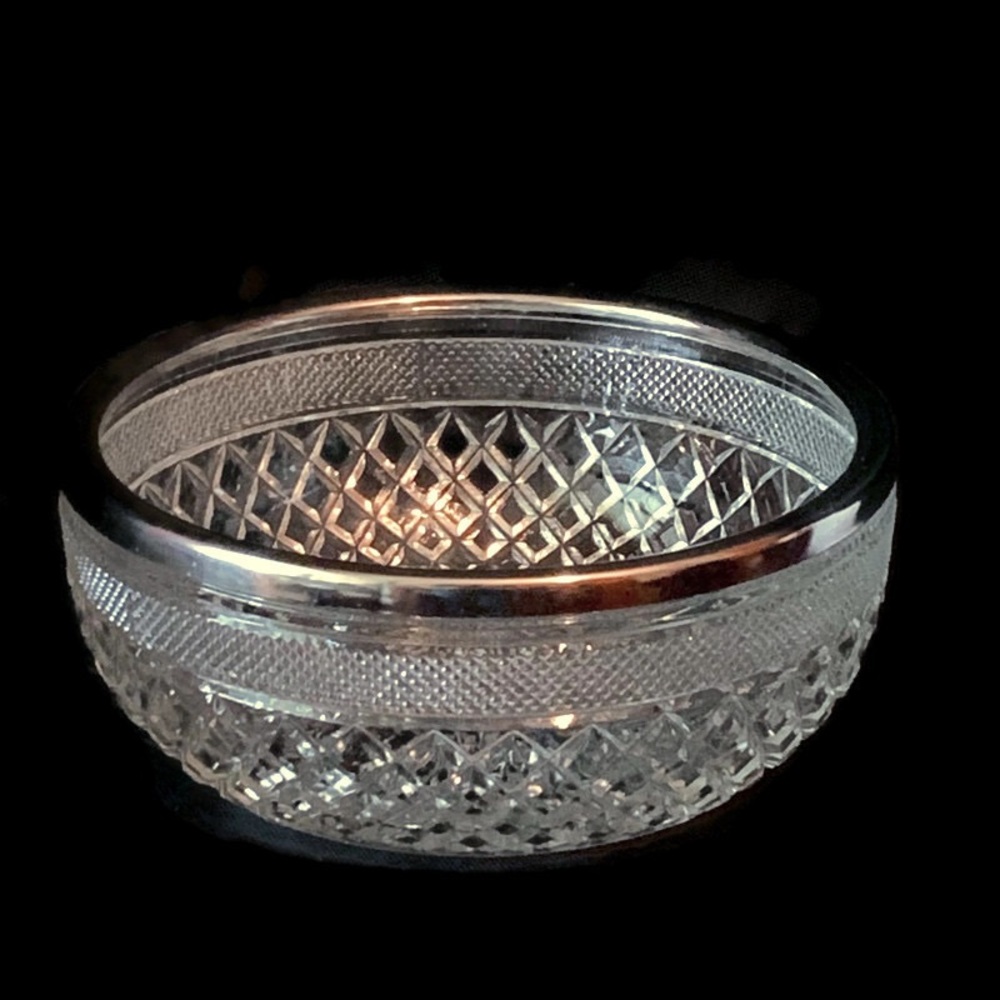 Glass Diamond Cut Serving Bowl W/Silver Plated Rim